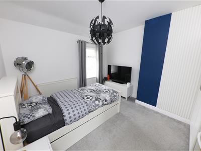 Picture 16